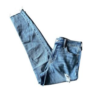 Old Navy Distressed Rockstar Super Skinny High Rise Jeans Size 6